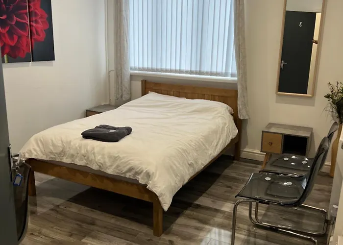 Zams Rooms