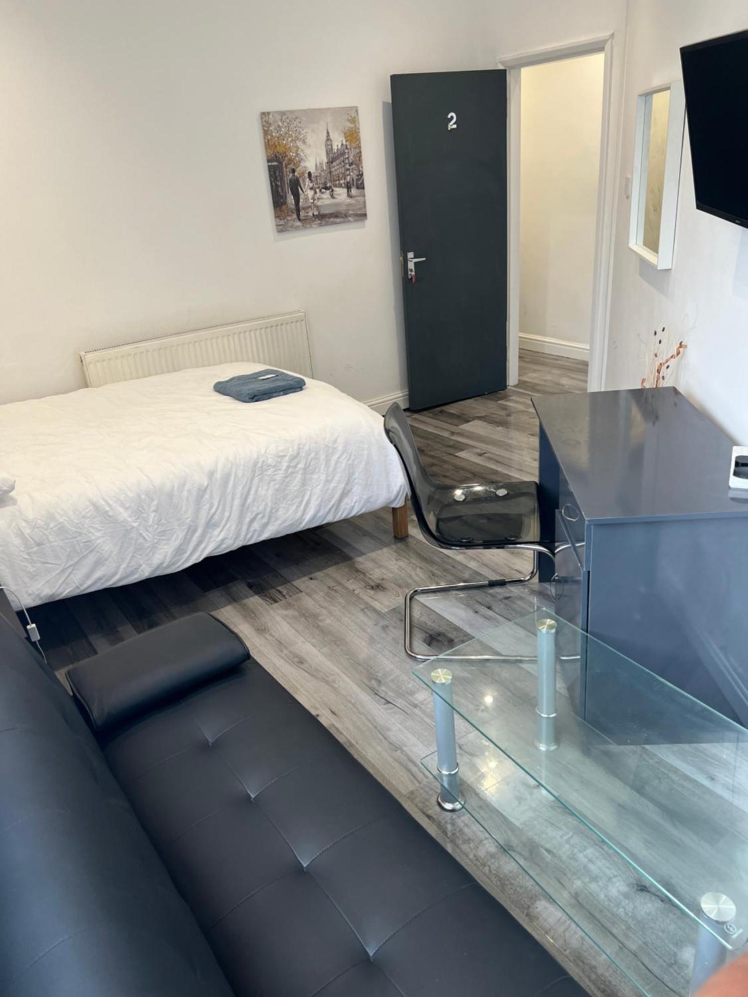 Hotel Zams Stoke-on-Trent